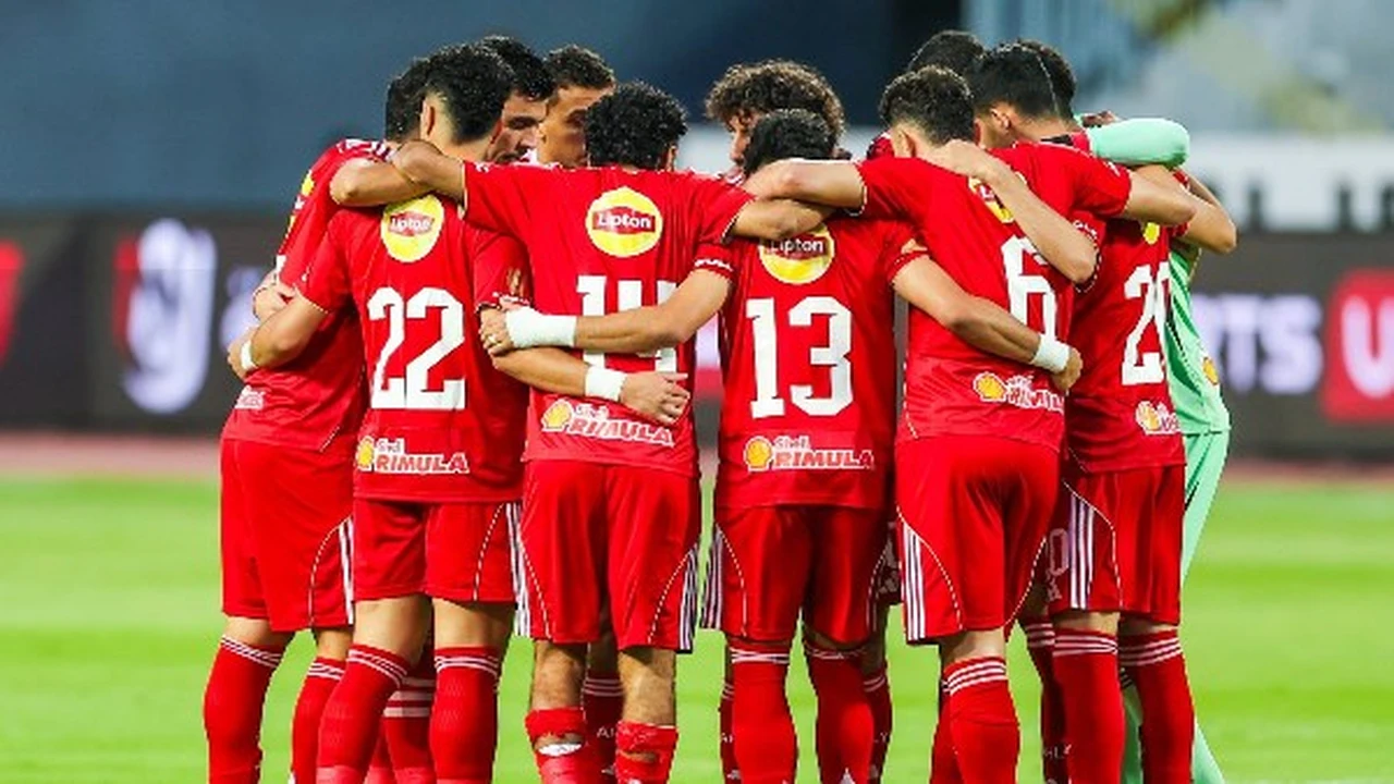 توقيت المباراة الودية المرتقبة بين الأهلي وبرشلونة